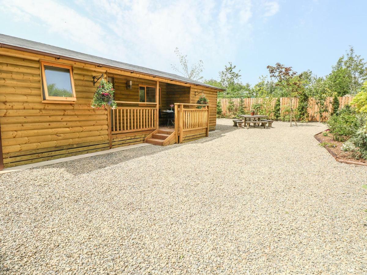 Willow Lodge Tenby Extérieur photo