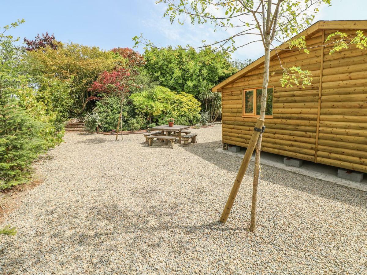 Willow Lodge Tenby Extérieur photo