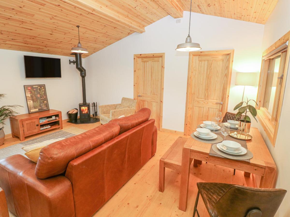 Willow Lodge Tenby Extérieur photo