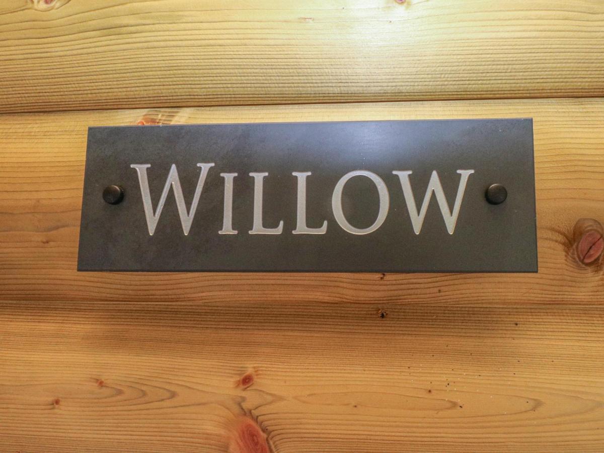 Willow Lodge Tenby Extérieur photo